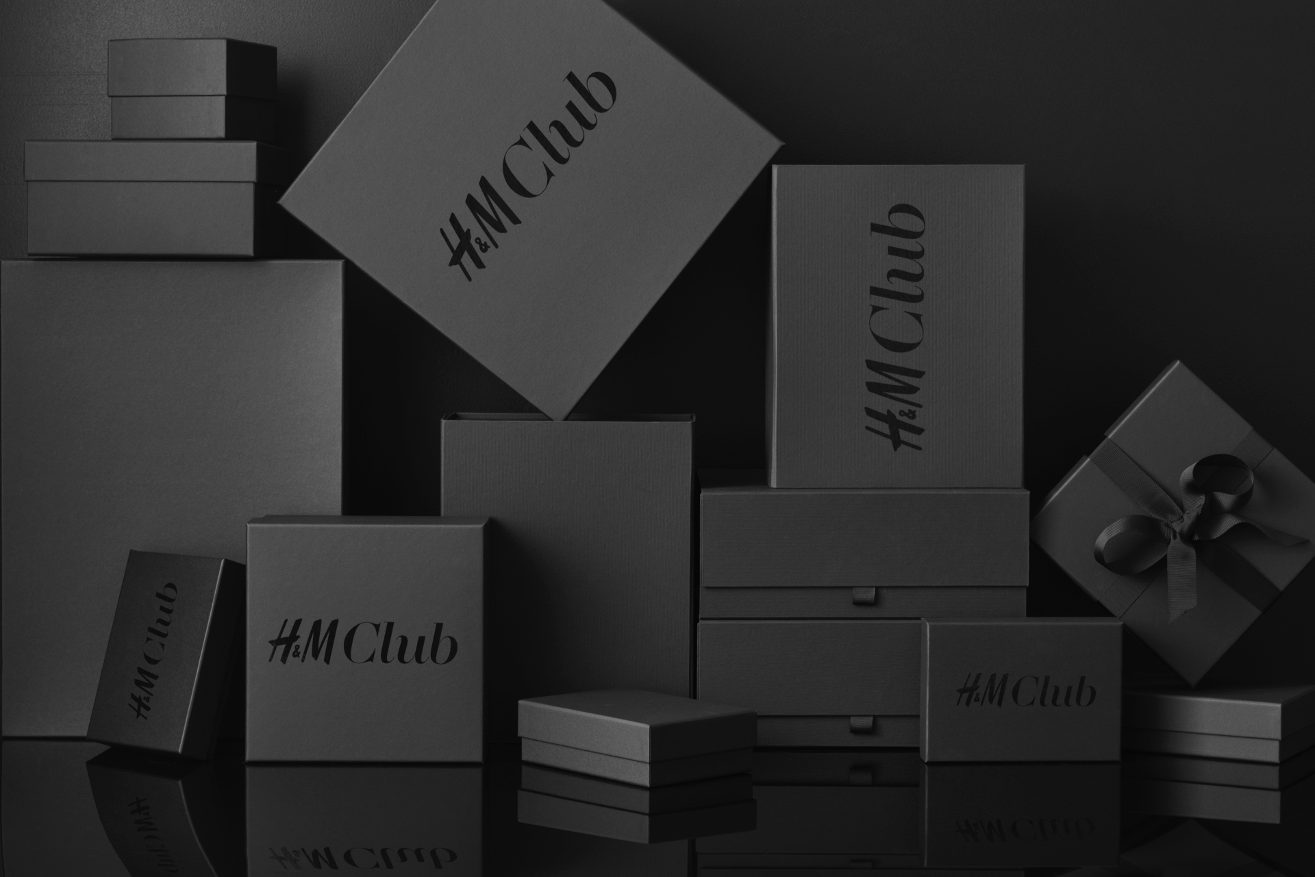 H&M Club  Love fashion? Reward yourself for it Sign up to H&M