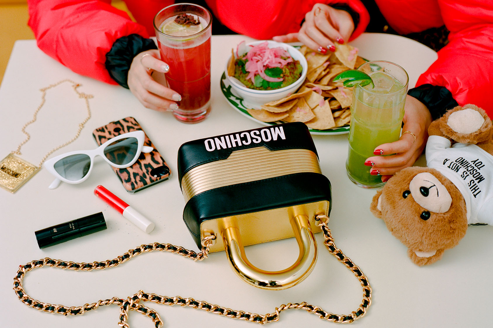 h&m moschino padlock bag