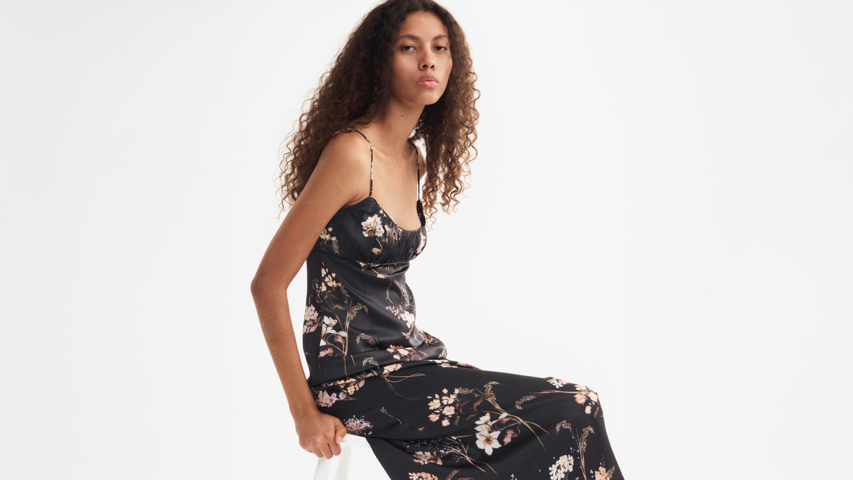 ladies dresses with long sleeves Black Lace Sleeve Maxi Dress - Small Machine or hand wash size-1x Pant Size:38 Emporio Armani | Armani